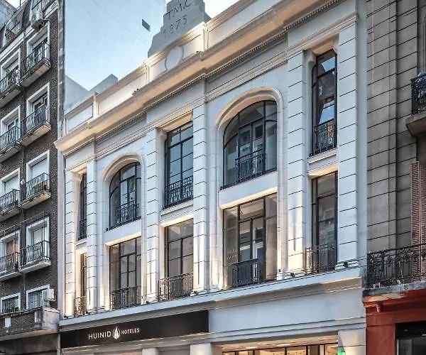 Huinid Obelisco Hotel